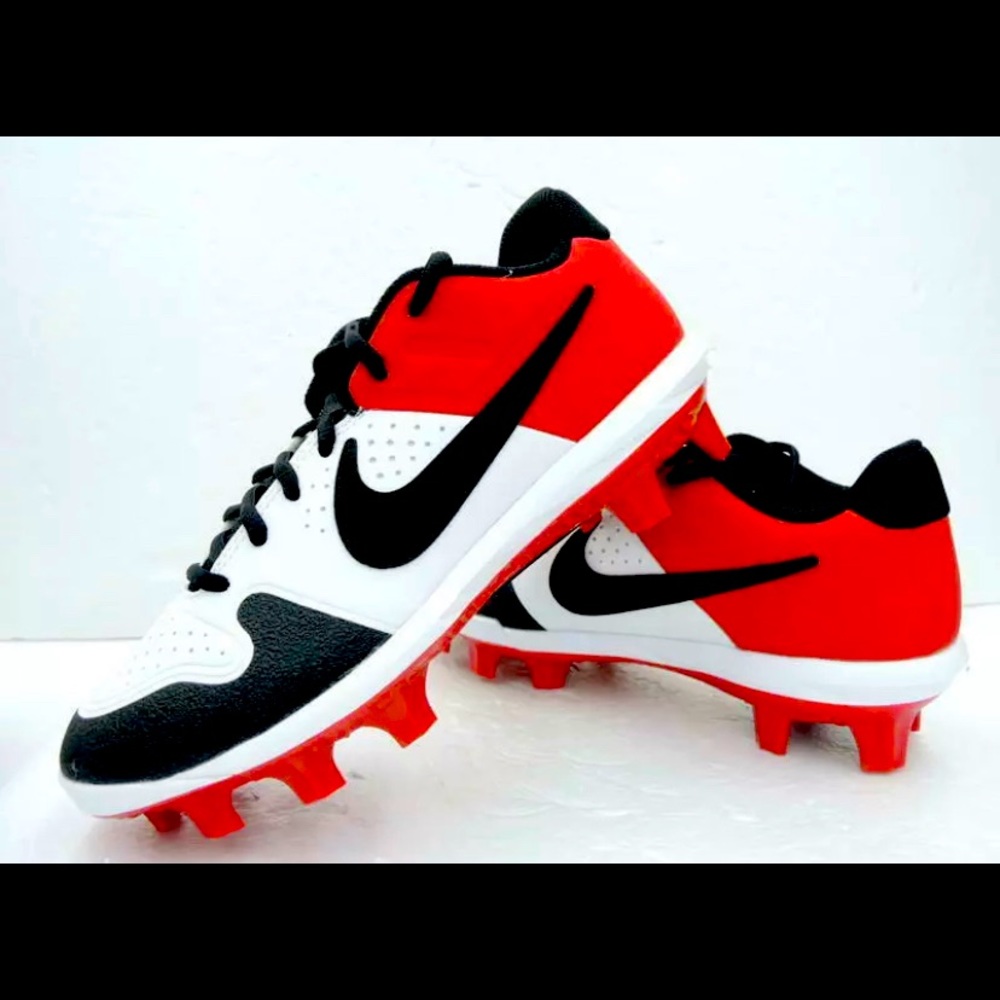 Nike Men's Alpha Huarache Varsity Baseball Cleats